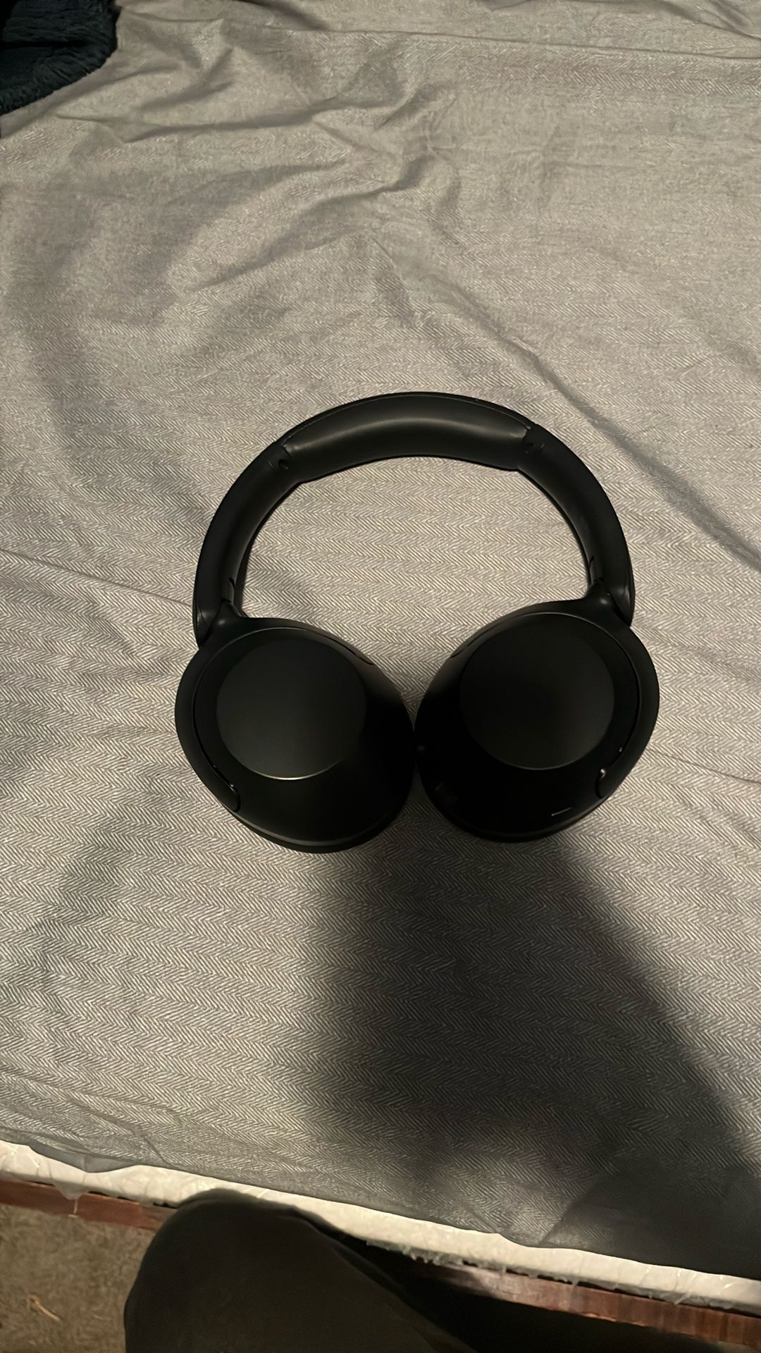Sony WH-XB910N Headphones