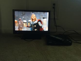 Small TV with Samsung BluRay player