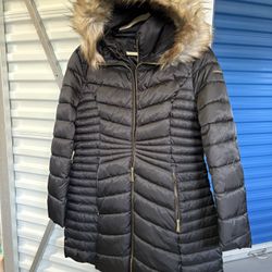 New Black Women’s Winter Coat With Detachable Hood