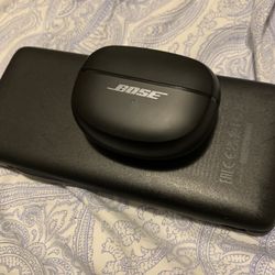 Bose Ultra Open Earbuds 