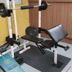 Body Solid Half Cage Squat Rack Bench Press Rack And 370 lbs