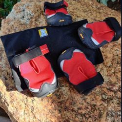 RUFFWEAR dog boots - Please buy me!