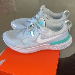 Nike Miler