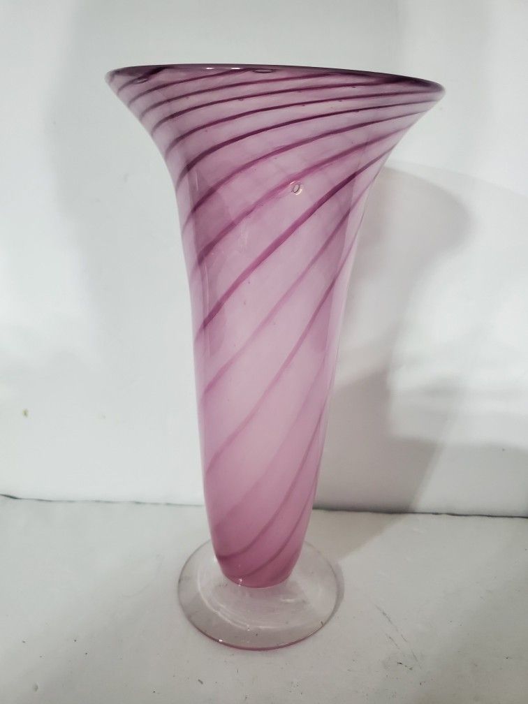Hand-blown Amethyst Swirl Vase