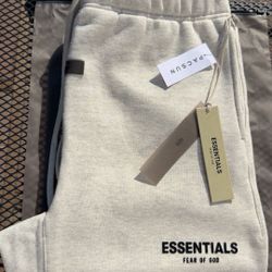 Essentials Sweats 