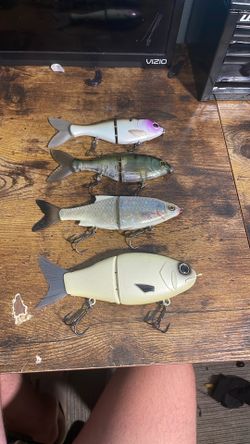 Glides and swim baits