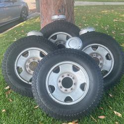 Ford 250 Tires
