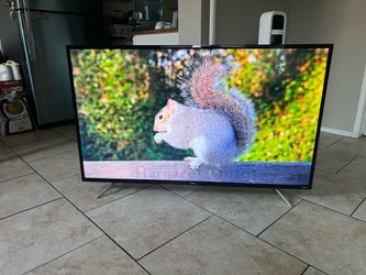 50 Inch 4K TCL Smart TV