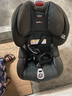 Britax Boulevard ClickTight Convertible Car Seat