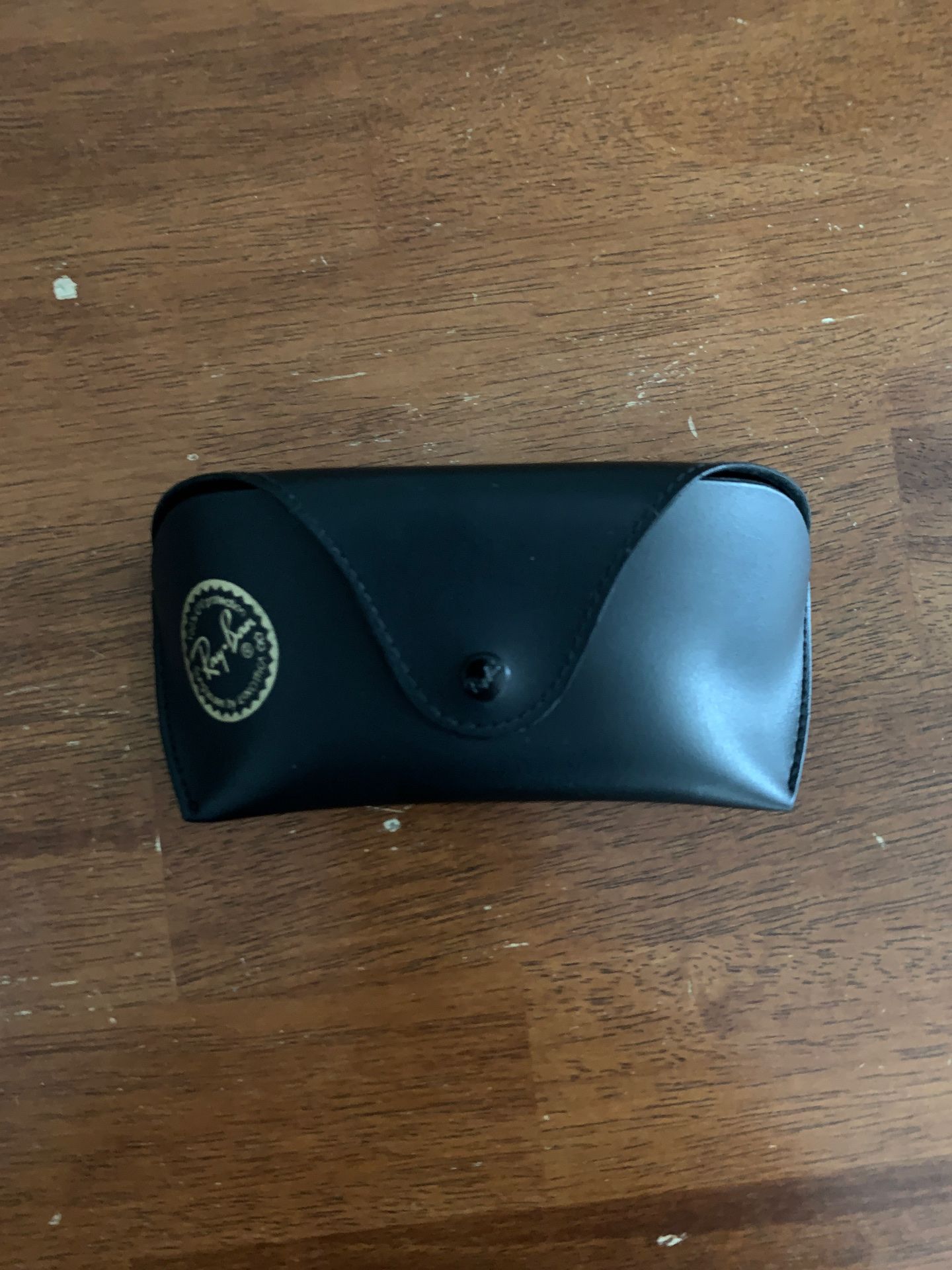 Sunglasses case