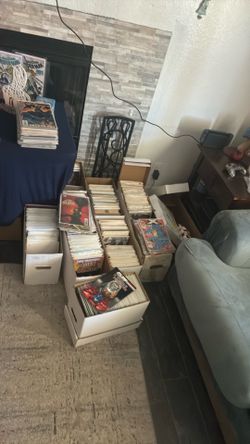 Comic lot