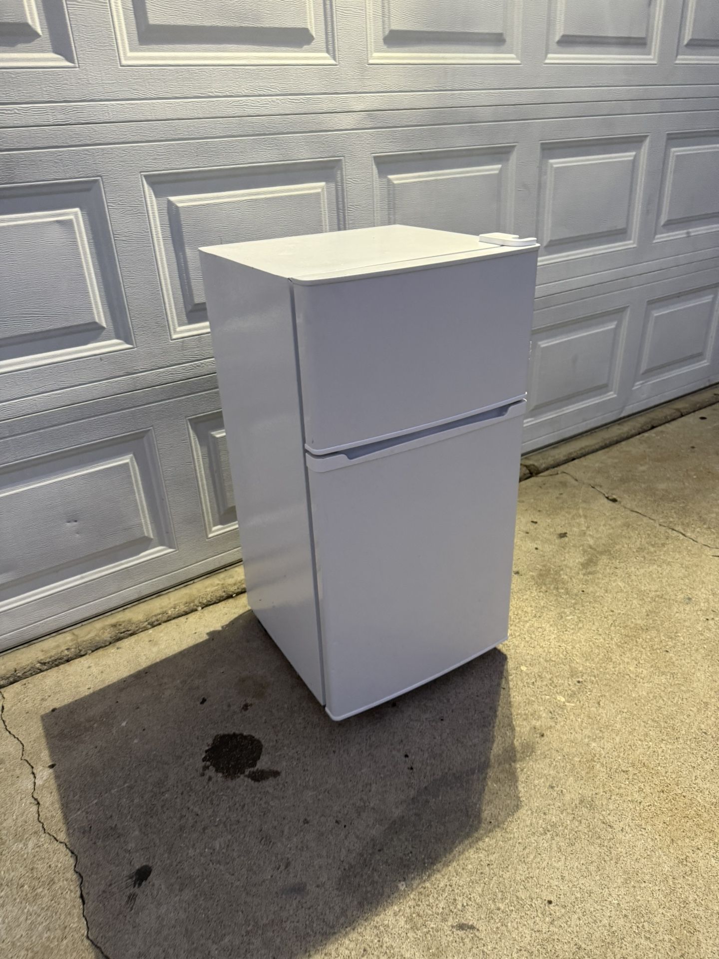 Mini Refrigerator