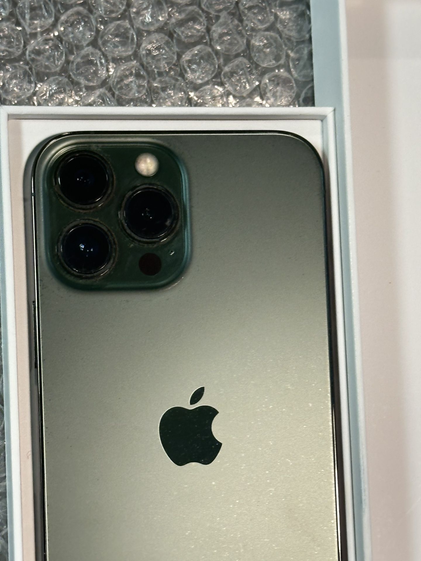 iPhone 13 PRO MAX UNLOCKED Alpine Green