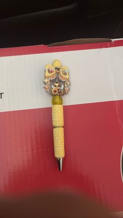 Handmade Beaded Bee Themed Decorative Pen