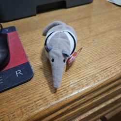 TY Beanie Babies "Antsy The Anteater" Mint 