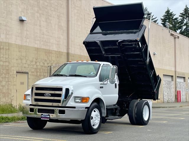 2005 Ford Super Duty F-650 Straight Frame