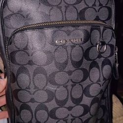 Coach Graham Signature Canvas Pack