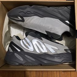 yeezy 700 grey