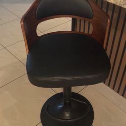 Furniture Adjustable Like New