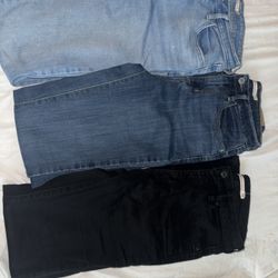 Women Levis Jeans 