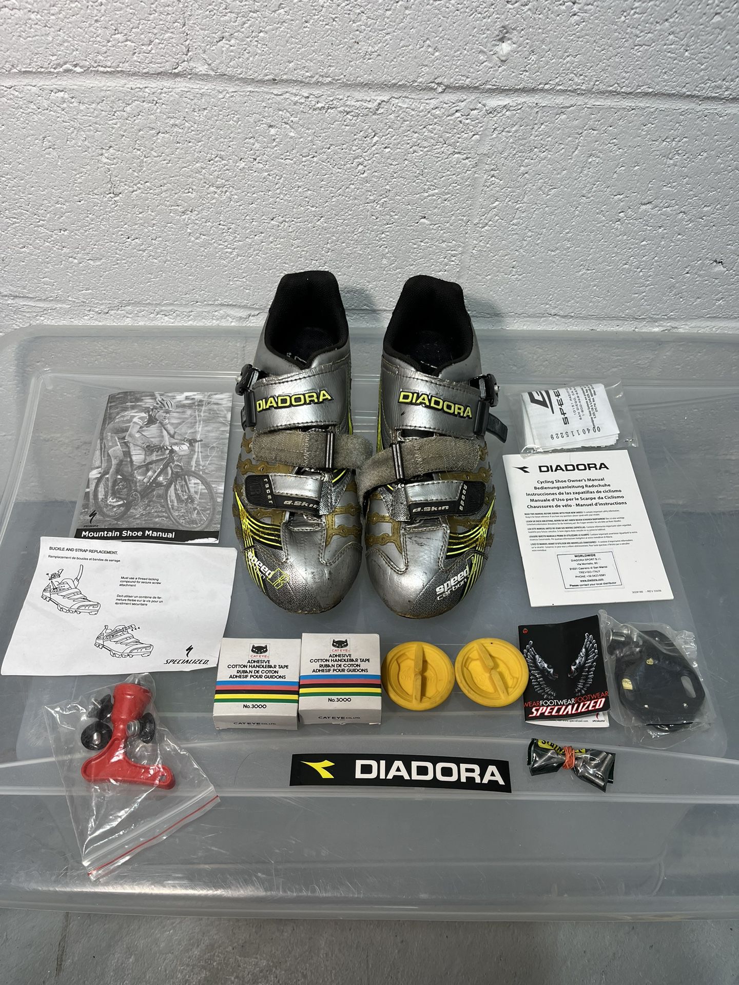 Geelachtig tussen Tekstschrijver DIADORA Speed Carbon Cycling Shoes Men Size 8.5 for Sale in Bethel Park, PA  - OfferUp