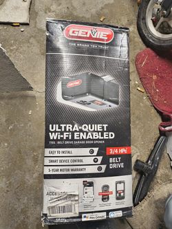 Genie 3/4 HP Garage Door Operner