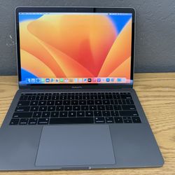 MacBook Pro 13 inches- MacOS Ventura 