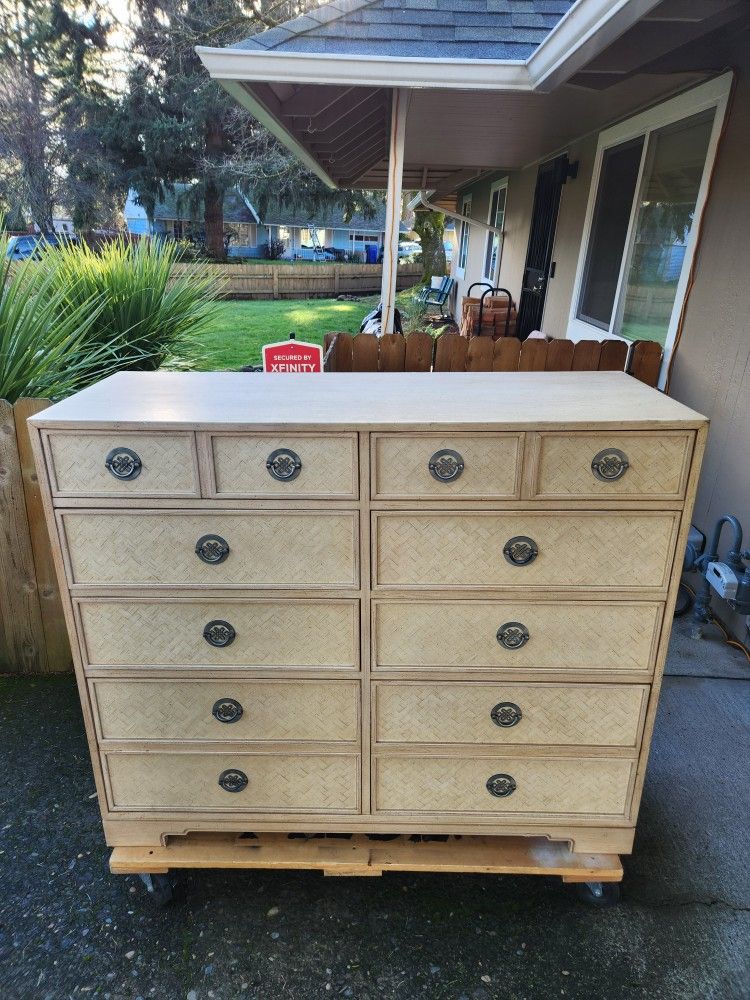 ✨RARE DREXEL HERITAGE SARASOTA 8 DRAWER DRESSER