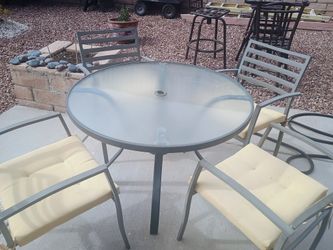 Outdoor Table 