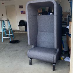 A Really Cool Chair The Top Comes Off