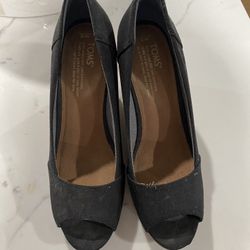 TOMS Open Toe Wedges 