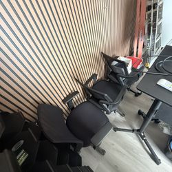 Office Chairs 3 For $150 Or $75 Each 