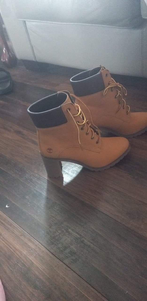 Brand New Timberland Heels