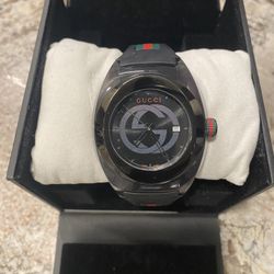 Authentic Gucci Men’s XL Watch