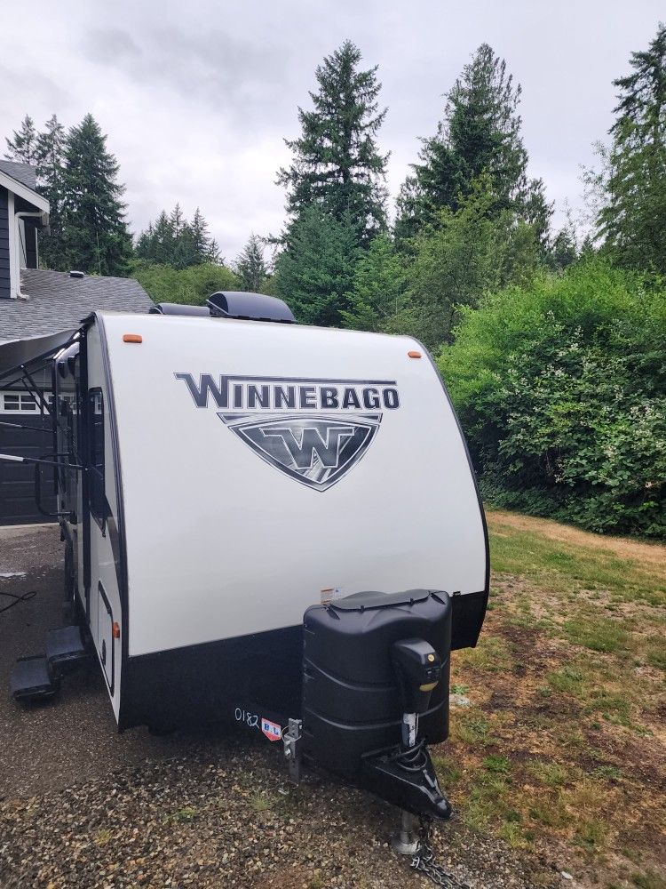 2018 Winnebago Bunkhouse Travel trailer with Slideout. for Sale in Gig Harbor, WA OfferUp