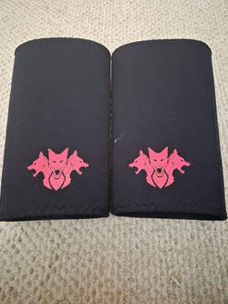 Cerberus stiff knee sleeve