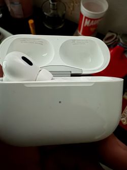 AirPods Pro *missing right*