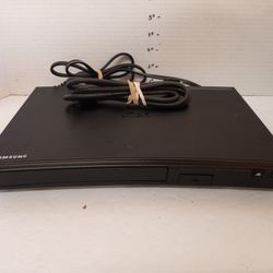 Samsung blu ray DVD player model BD-J5700