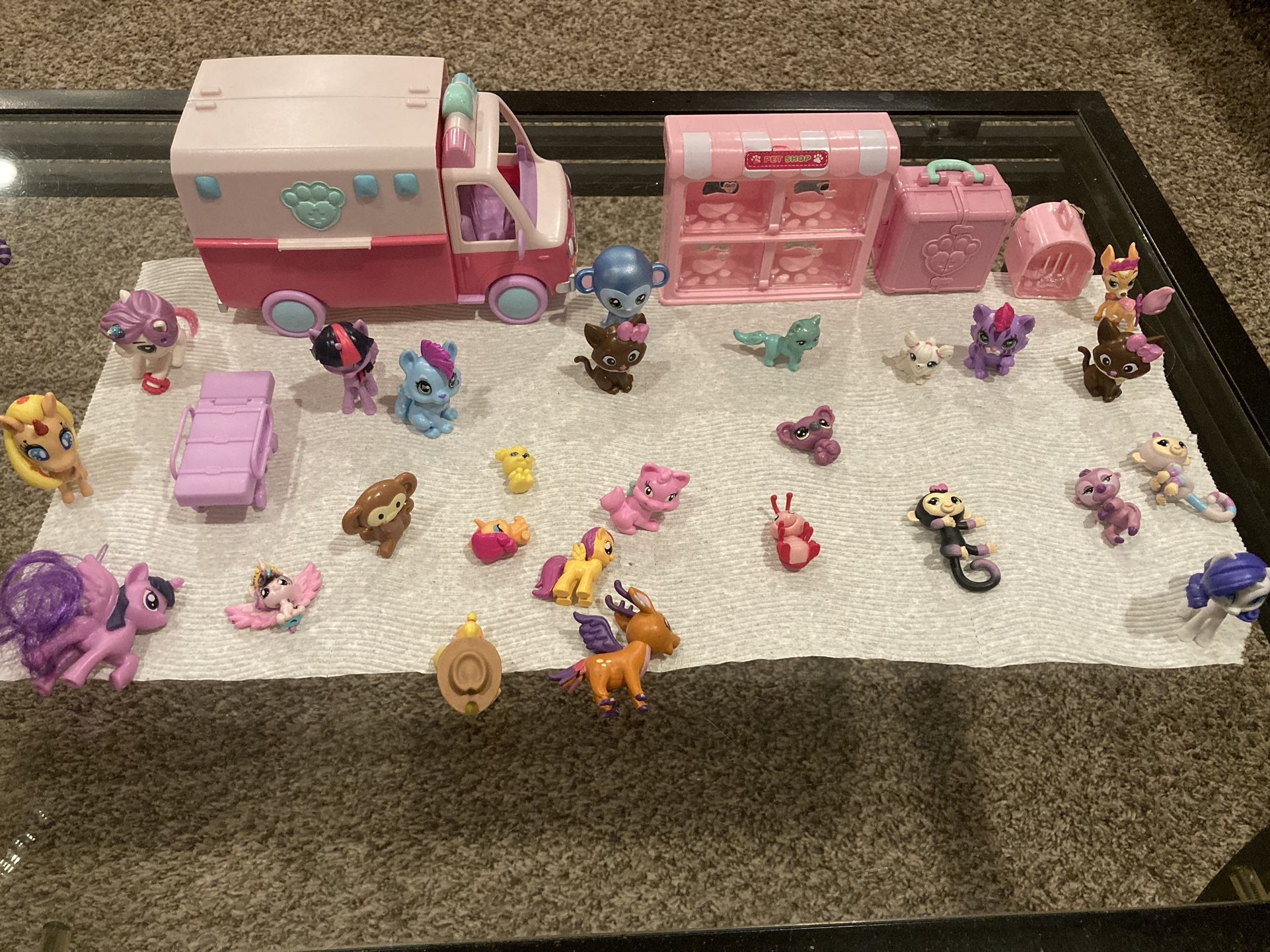   10$ Each Bundle Toy Animal and More Buy More Then One I Go Lords