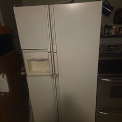 1998 Ge Profile Refrigerator 