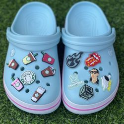 Croc Charms (Starbucks & Bad bunny)