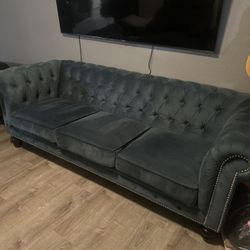 Sofa &  Loveseat 