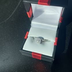 14 K WG Wedding Ring Set Brand New 