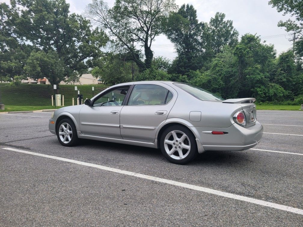 2003 Nissan Maxima