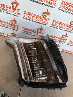 2015 Escalade Passenger LED Headlight TABS OK OEM 2020✅