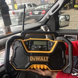 Dewalt Speaker