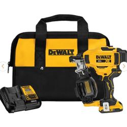 DeWalt Roofing Gun 