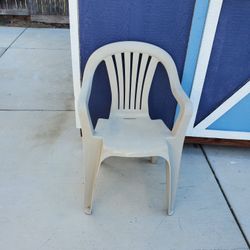 Plastic Chair
