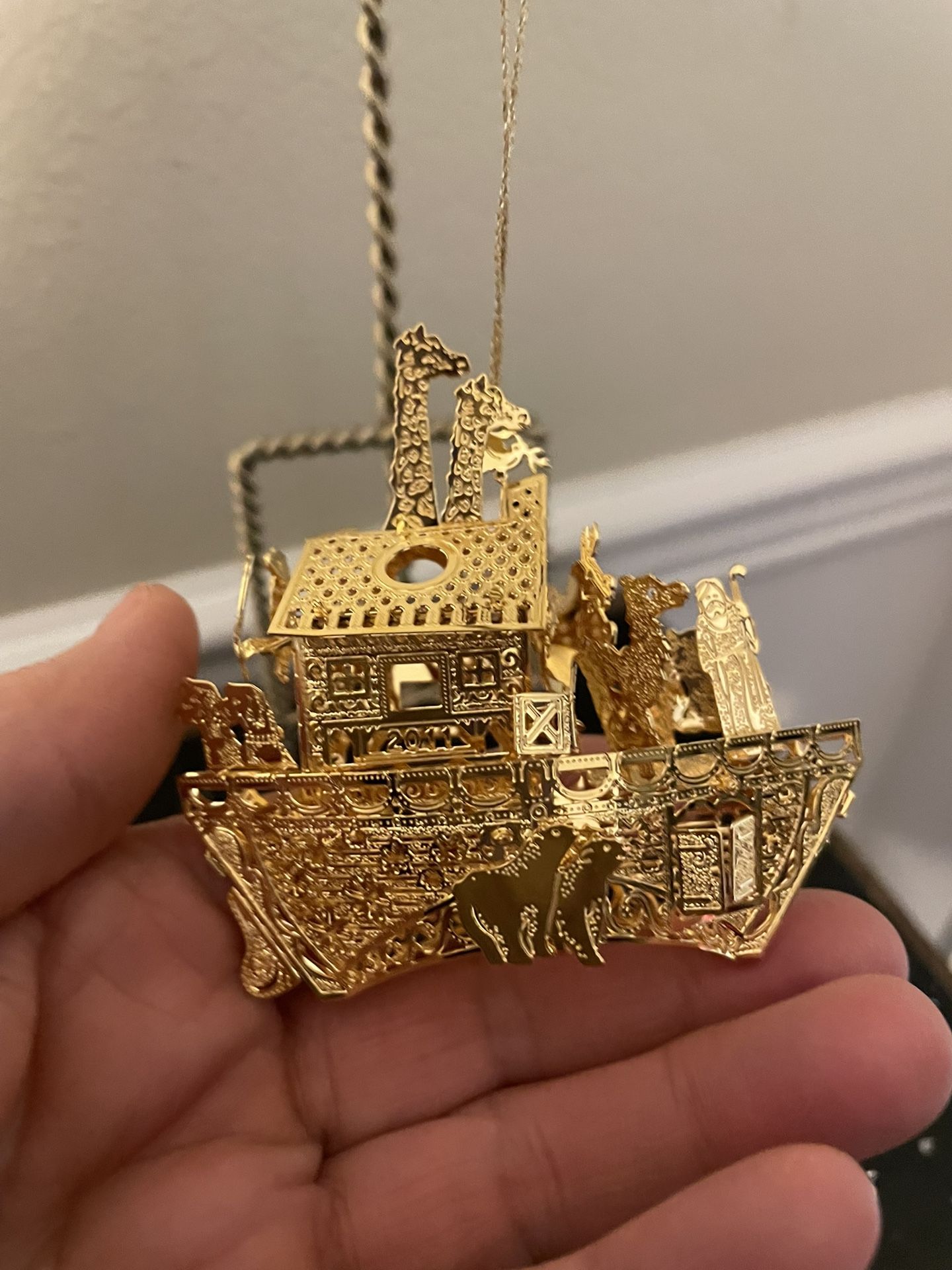2011 Danbury Mint Gold Ornament Noah’s Ark