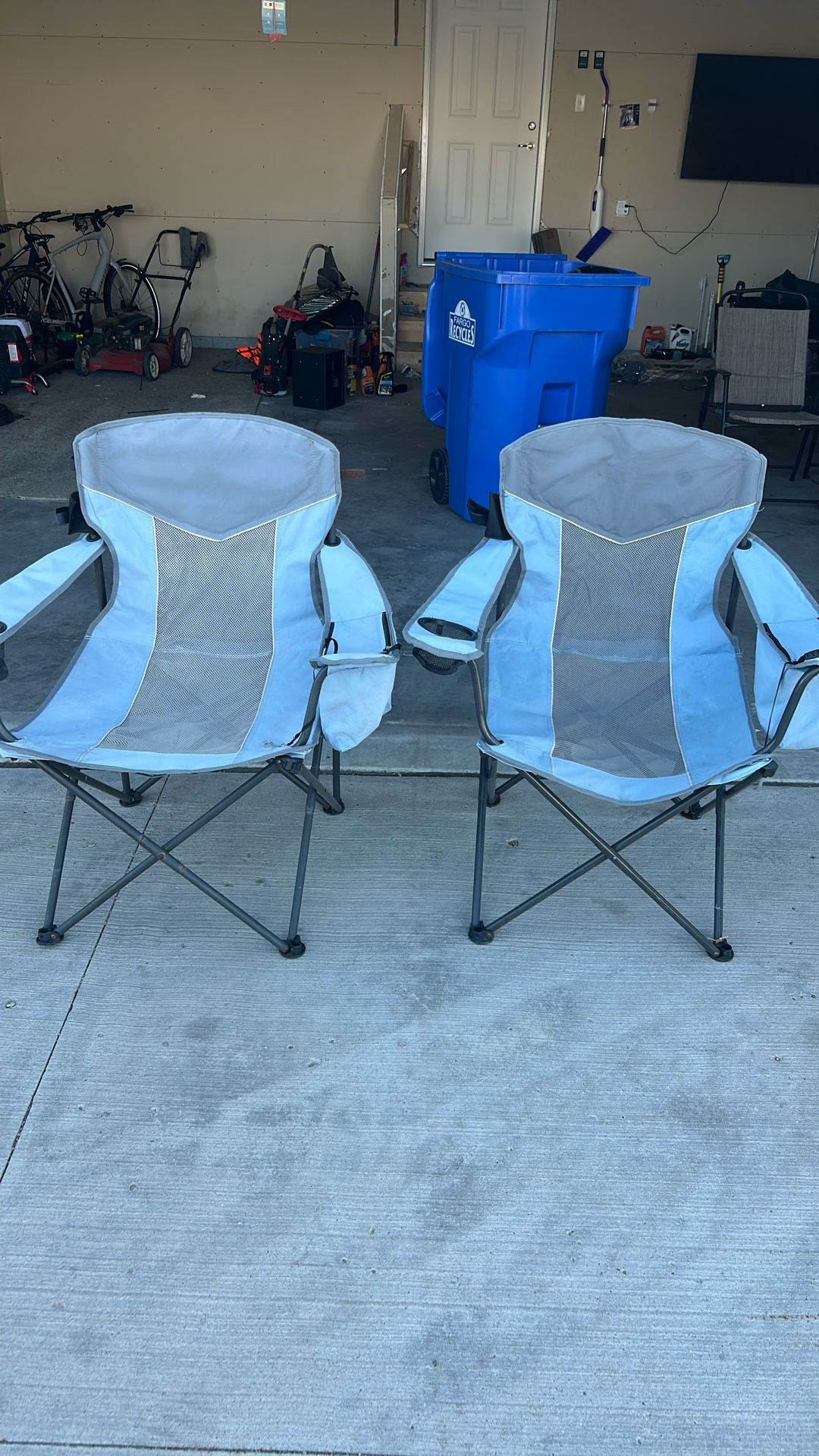 Foldable Chairs Pair